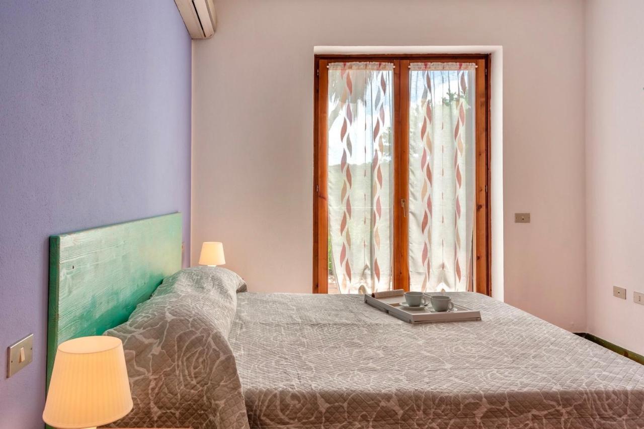 Apartments In Santa Teresa Di Gallura 外观 照片